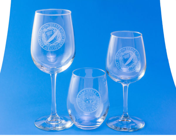 wine glasses with assembly seal